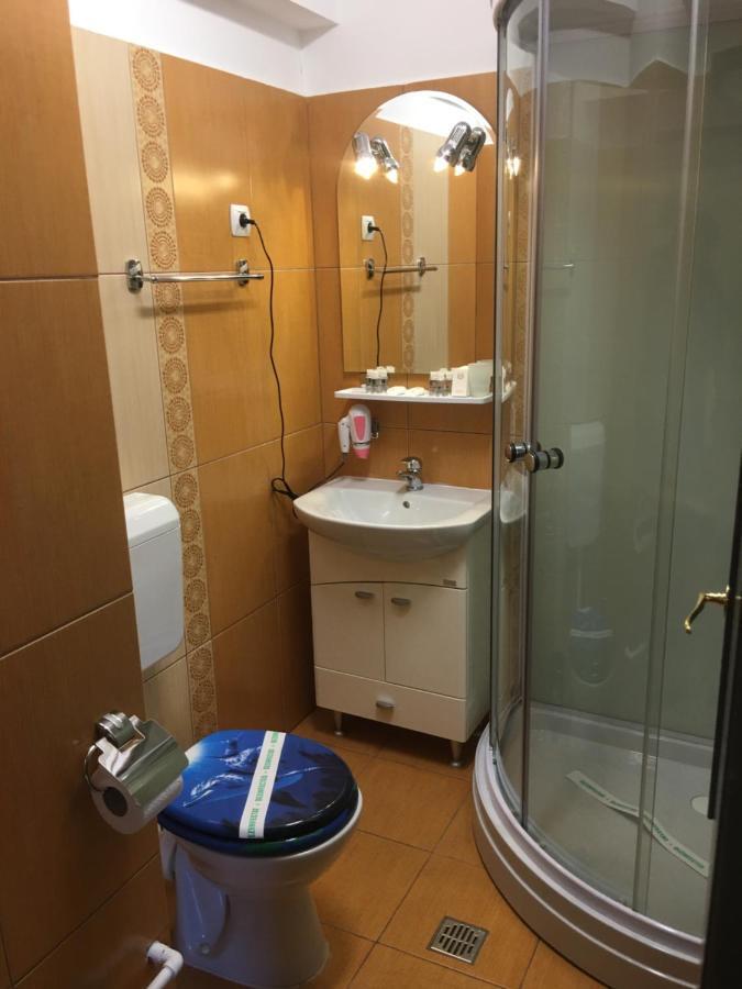 Sinaia Chic Minisuite Mirage-Self Check-In&Free Parking Exterior photo